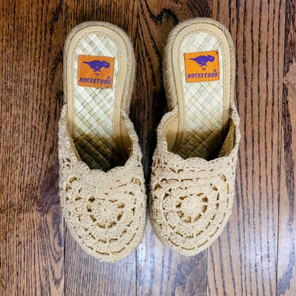 Vintage Crochet Knit Platform Clog Mules - Picture 2 of 5